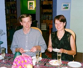 paul_victoria1.jpg (22919 bytes)